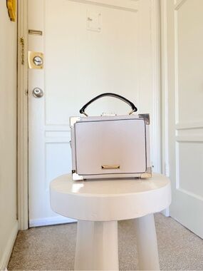 Izzy & Ali Trunk Crossbody Bag